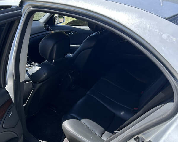 Мерседес Е-Класс 2002 в Хусте на Automoto.ua Серый Мерседес Е-Класс, объемом двигателя 2.2 л и пробегом 300 тыс. км за 3100 $, фото 8 на Automoto.ua