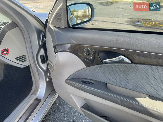 Мерседес Е-Клас 2002 у Золотоноше на Automoto.ua Сірий Мерседес Е-Клас, об'ємом двигуна 4.97 л та пробігом 300 тис. км за 4100 $, фото 13 на Automoto.ua