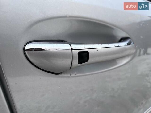 Сірий Мерседес Е-Клас, об'ємом двигуна 2.8 л та пробігом 327 тис. км за 5490 $, фото 21 на Automoto.ua