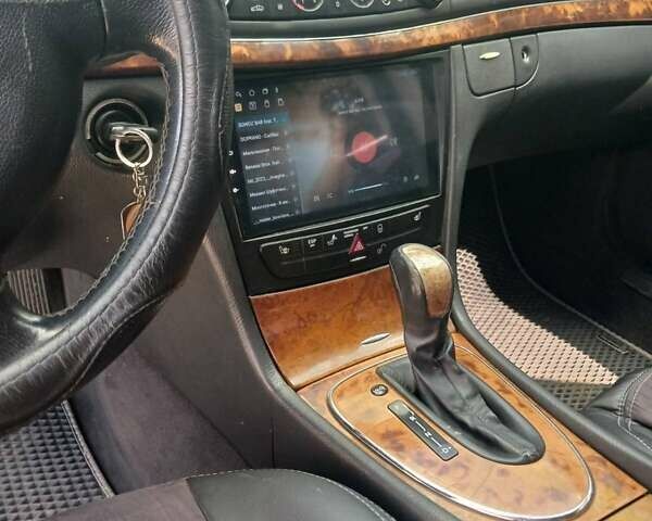 Сірий Мерседес Е-Клас, об'ємом двигуна 2.69 л та пробігом 350 тис. км за 7500 $, фото 11 на Automoto.ua