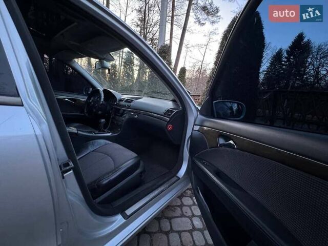 Серый Мерседес Е-Класс, объемом двигателя 2.7 л и пробегом 320 тыс. км за 6200 $, фото 27 на Automoto.ua