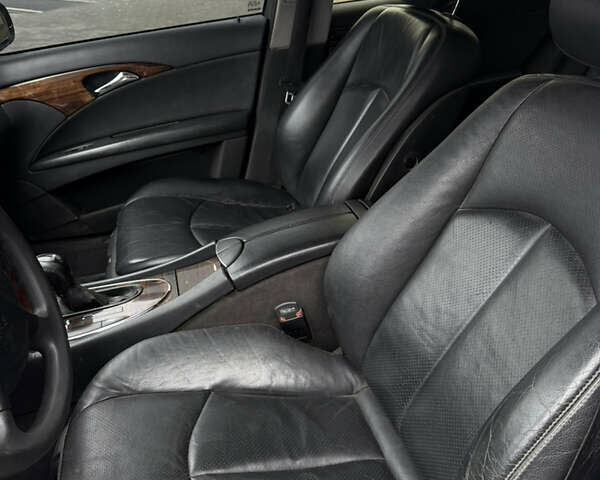 Серый Мерседес Е-Класс, объемом двигателя 2.15 л и пробегом 385 тыс. км за 6750 $, фото 16 на Automoto.ua