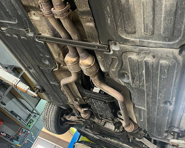 Мерседес Е-Класс 2002 в Фастове на Automoto.ua Серый Мерседес Е-Класс, объемом двигателя 3.2 л и пробегом 200 тыс. км за 7600 $, фото 3 на Automoto.ua