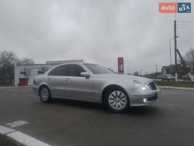 Серый Мерседес Е-Класс, объемом двигателя 2.7 л и пробегом 300 тыс. км за 6500 $, фото 3 на Automoto.ua
