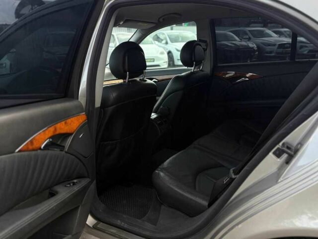 Серый Мерседес Е-Класс, объемом двигателя 2.7 л и пробегом 319 тыс. км за 6750 $, фото 18 на Automoto.ua