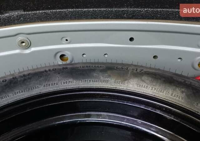 Сірий Мерседес Е-Клас, об'ємом двигуна 2.69 л та пробігом 274 тис. км за 7250 $, фото 45 на Automoto.ua