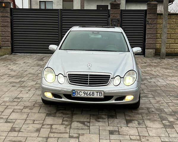 Серый Мерседес Е-Класс, объемом двигателя 2.69 л и пробегом 374 тыс. км за 5899 $, фото 7 на Automoto.ua