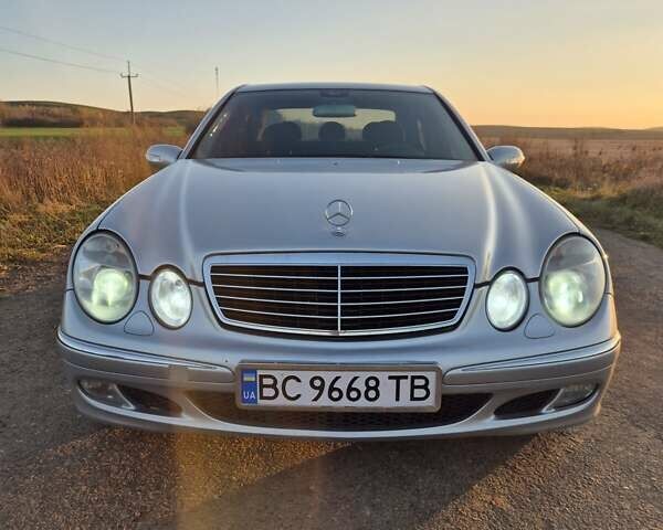 Серый Мерседес Е-Класс, объемом двигателя 2.69 л и пробегом 370 тыс. км за 7500 $, фото 9 на Automoto.ua