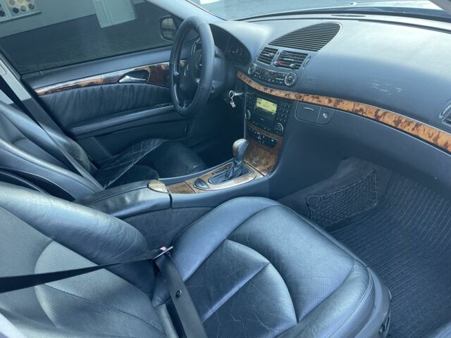 Серый Мерседес Е-Класс, объемом двигателя 2.7 л и пробегом 349 тыс. км за 5600 $, фото 11 на Automoto.ua