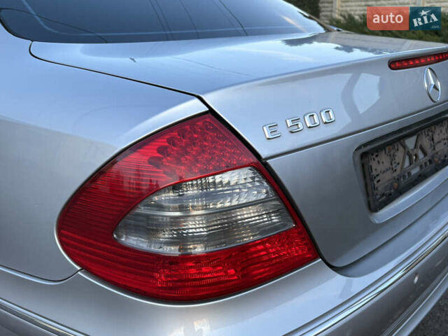 Серый Мерседес Е-Класс, объемом двигателя 5 л и пробегом 280 тыс. км за 6499 $, фото 6 на Automoto.ua