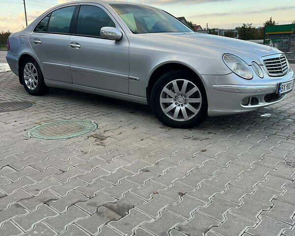 Сірий Мерседес Е-Клас, об'ємом двигуна 2.8 л та пробігом 380 тис. км за 5900 $, фото 15 на Automoto.ua