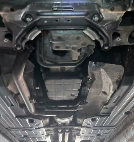 Сірий Мерседес Е-Клас, об'ємом двигуна 2.69 л та пробігом 274 тис. км за 7250 $, фото 38 на Automoto.ua