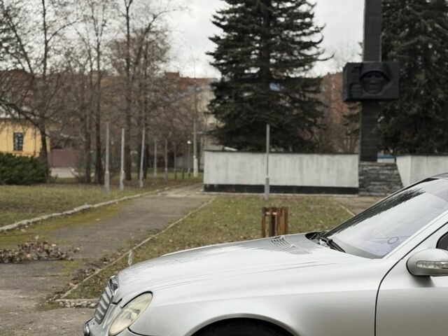 Сірий Мерседес Е-Клас, об'ємом двигуна 2.7 л та пробігом 335 тис. км за 4750 $, фото 13 на Automoto.ua