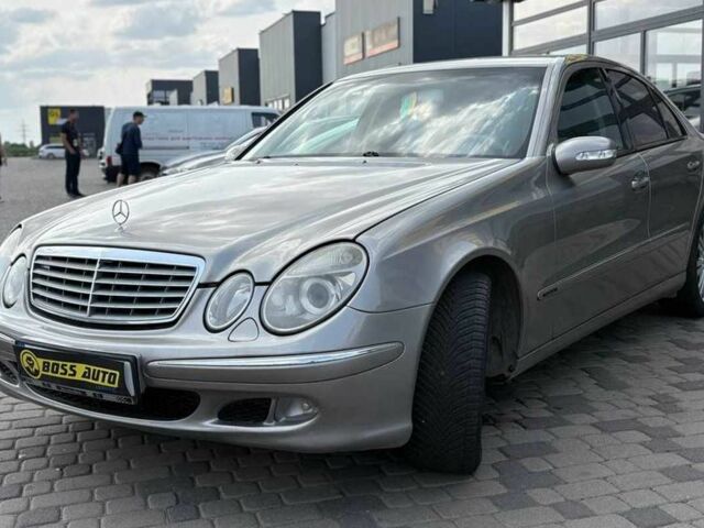 Серый Мерседес Е-Класс, объемом двигателя 2.7 л и пробегом 319 тыс. км за 6750 $, фото 2 на Automoto.ua