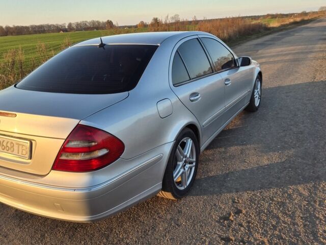 Серый Мерседес Е-Класс, объемом двигателя 2.7 л и пробегом 371 тыс. км за 6999 $, фото 3 на Automoto.ua