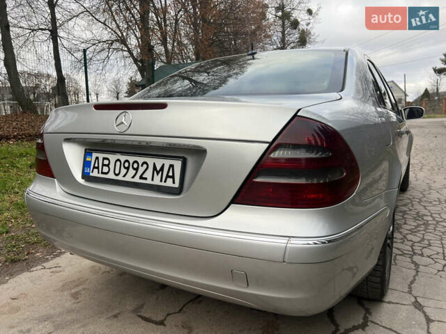 Сірий Мерседес Е-Клас, об'ємом двигуна 2.69 л та пробігом 315 тис. км за 5500 $, фото 23 на Automoto.ua