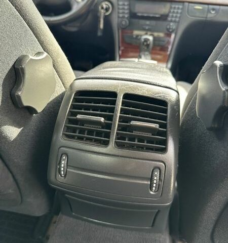 Серый Мерседес Е-Класс, объемом двигателя 2.2 л и пробегом 357 тыс. км за 5400 $, фото 14 на Automoto.ua