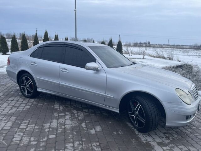 Сірий Мерседес Е-Клас, об'ємом двигуна 1.8 л та пробігом 320 тис. км за 5500 $, фото 4 на Automoto.ua