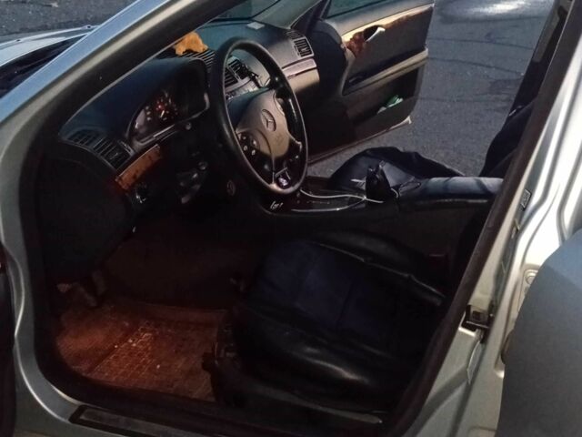 Сірий Мерседес Е-Клас, об'ємом двигуна 2.7 л та пробігом 380 тис. км за 7016 $, фото 9 на Automoto.ua