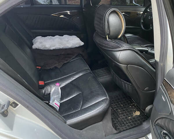 Серый Мерседес Е-Класс, объемом двигателя 2.7 л и пробегом 320 тыс. км за 6900 $, фото 6 на Automoto.ua