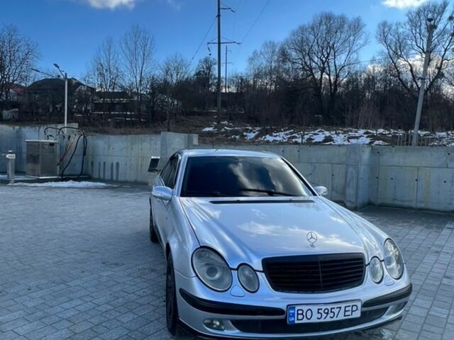 Сірий Мерседес Е-Клас, об'ємом двигуна 2.2 л та пробігом 397 тис. км за 4450 $, фото 4 на Automoto.ua