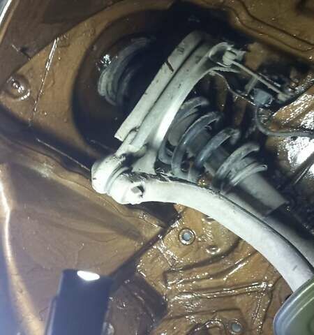 Сірий Мерседес Е-Клас, об'ємом двигуна 2.69 л та пробігом 274 тис. км за 7250 $, фото 35 на Automoto.ua