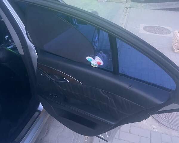 Сірий Мерседес Е-Клас, об'ємом двигуна 2.7 л та пробігом 400 тис. км за 6000 $, фото 8 на Automoto.ua