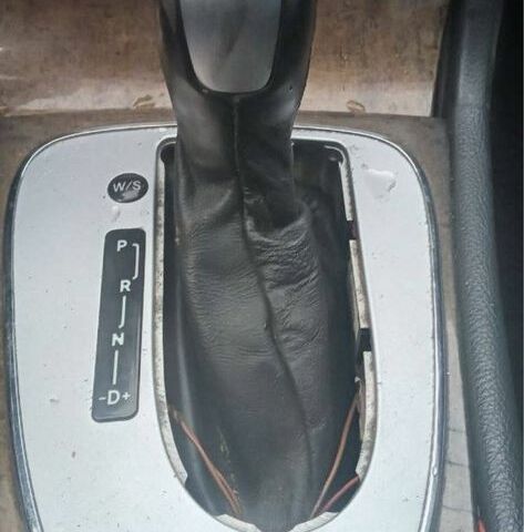 Серый Мерседес Е-Класс, объемом двигателя 3.2 л и пробегом 300 тыс. км за 2600 $, фото 21 на Automoto.ua