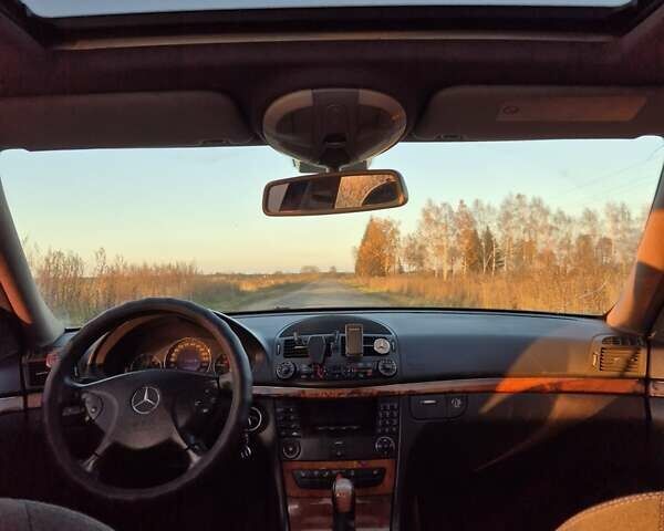 Серый Мерседес Е-Класс, объемом двигателя 2.69 л и пробегом 370 тыс. км за 7500 $, фото 12 на Automoto.ua