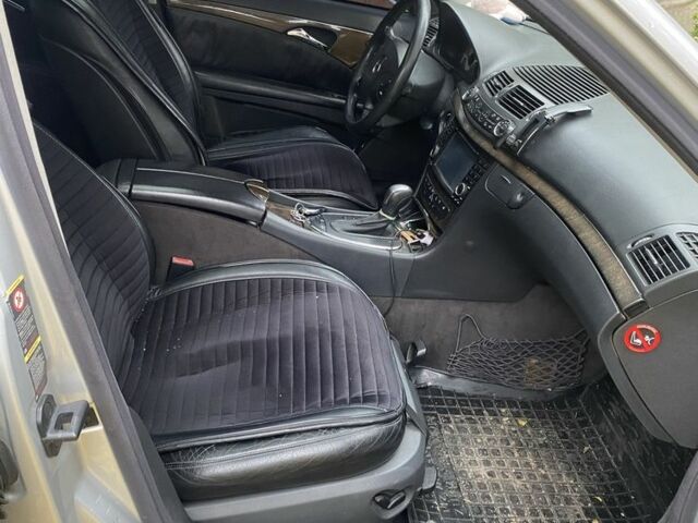 Сірий Мерседес Е-Клас, об'ємом двигуна 2.7 л та пробігом 330 тис. км за 6500 $, фото 1 на Automoto.ua