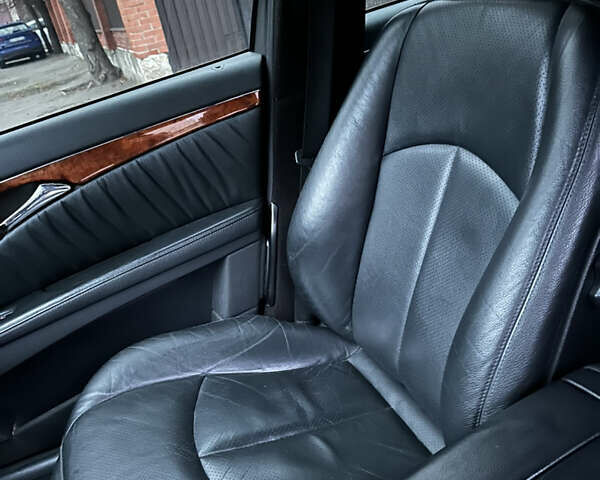 Сірий Мерседес Е-Клас, об'ємом двигуна 2.6 л та пробігом 354 тис. км за 5000 $, фото 14 на Automoto.ua