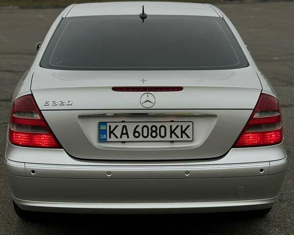 Сірий Мерседес Е-Клас, об'ємом двигуна 3.2 л та пробігом 381 тис. км за 6400 $, фото 2 на Automoto.ua