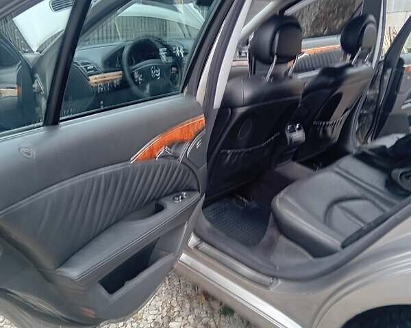 Серый Мерседес Е-Класс, объемом двигателя 2 л и пробегом 359 тыс. км за 5300 $, фото 9 на Automoto.ua