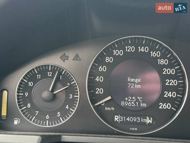 Сірий Мерседес Е-Клас, об'ємом двигуна 3.2 л та пробігом 314 тис. км за 5900 $, фото 16 на Automoto.ua