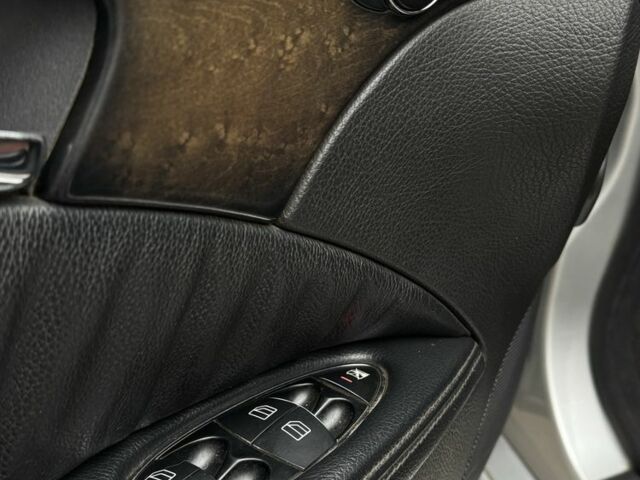 Серый Мерседес Е-Класс, объемом двигателя 3.2 л и пробегом 350 тыс. км за 5999 $, фото 15 на Automoto.ua