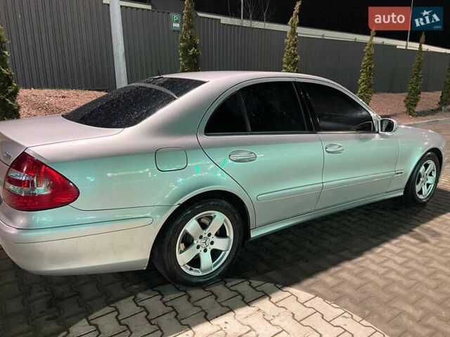Серый Мерседес Е-Класс, объемом двигателя 2.69 л и пробегом 420 тыс. км за 6700 $, фото 2 на Automoto.ua