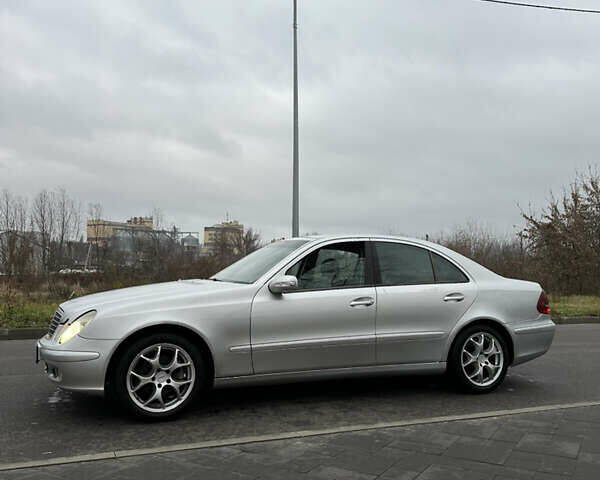 Сірий Мерседес Е-Клас, об'ємом двигуна 2.15 л та пробігом 200 тис. км за 5100 $, фото 7 на Automoto.ua