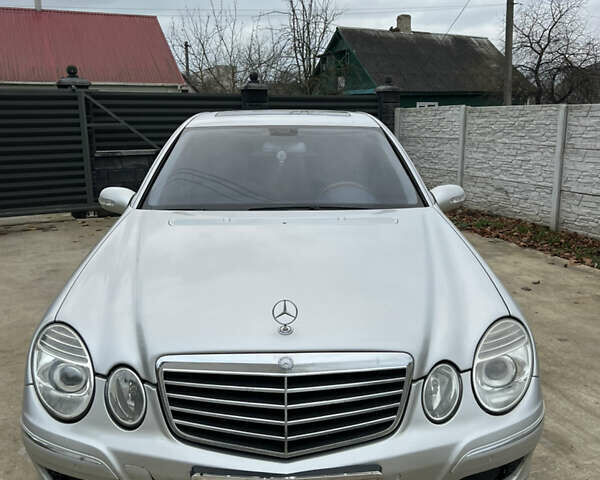 Серый Мерседес Е-Класс, объемом двигателя 2.7 л и пробегом 370 тыс. км за 5550 $, фото 29 на Automoto.ua