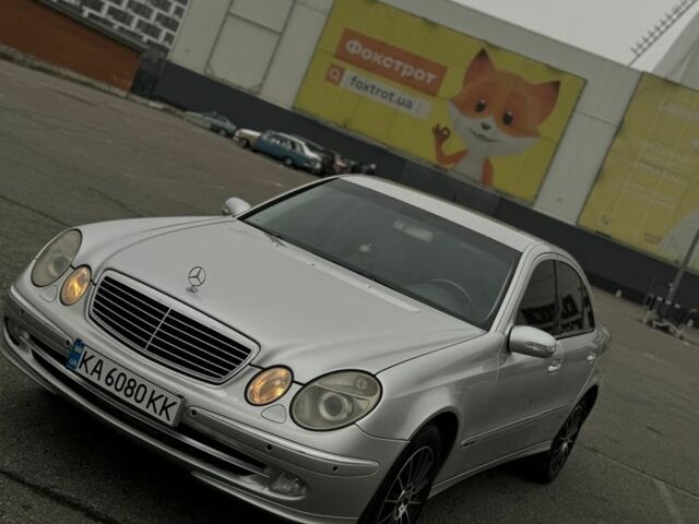 Сірий Мерседес Е-Клас, об'ємом двигуна 3.2 л та пробігом 381 тис. км за 6400 $, фото 9 на Automoto.ua