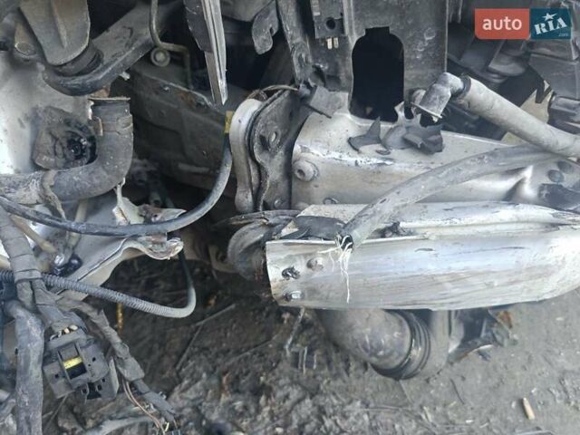 Серый Мерседес Е-Класс, объемом двигателя 2.69 л и пробегом 360 тыс. км за 5000 $, фото 8 на Automoto.ua