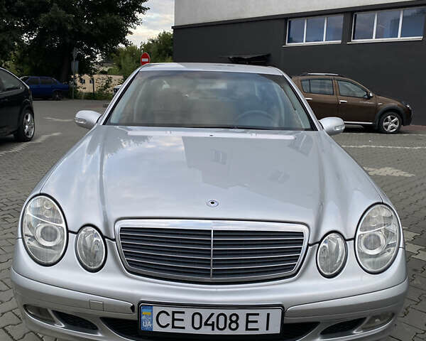 Серый Мерседес Е-Класс, объемом двигателя 2.2 л и пробегом 391 тыс. км за 6500 $, фото 4 на Automoto.ua