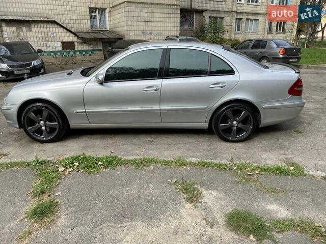 Сірий Мерседес Е-Клас, об'ємом двигуна 2.15 л та пробігом 374 тис. км за 6700 $, фото 2 на Automoto.ua