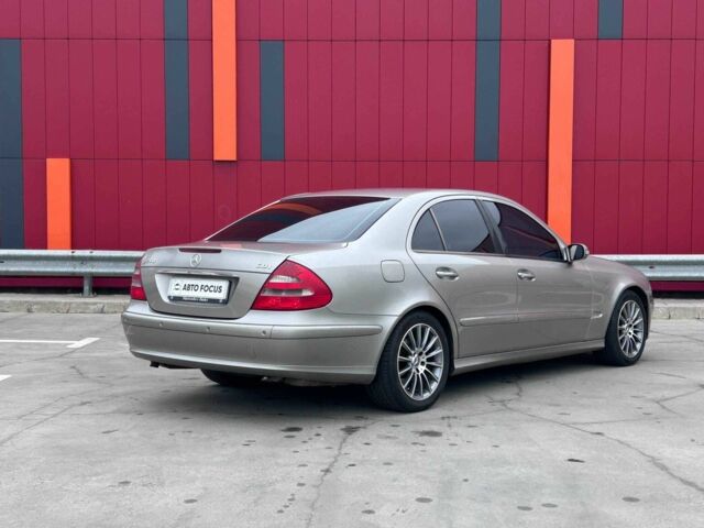 Сірий Мерседес Е-Клас, об'ємом двигуна 2.7 л та пробігом 382 тис. км за 7490 $, фото 7 на Automoto.ua