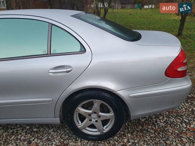 Серый Мерседес Е-Класс, объемом двигателя 1.8 л и пробегом 248 тыс. км за 4800 $, фото 31 на Automoto.ua
