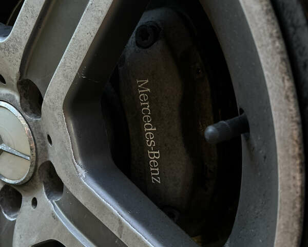 Мерседес Е-Класс 2003 в Черновцах на Automoto.ua Серый Мерседес Е-Класс, объемом двигателя 3.2 л и пробегом 400 тыс. км за 7000 $, фото 26 на Automoto.ua