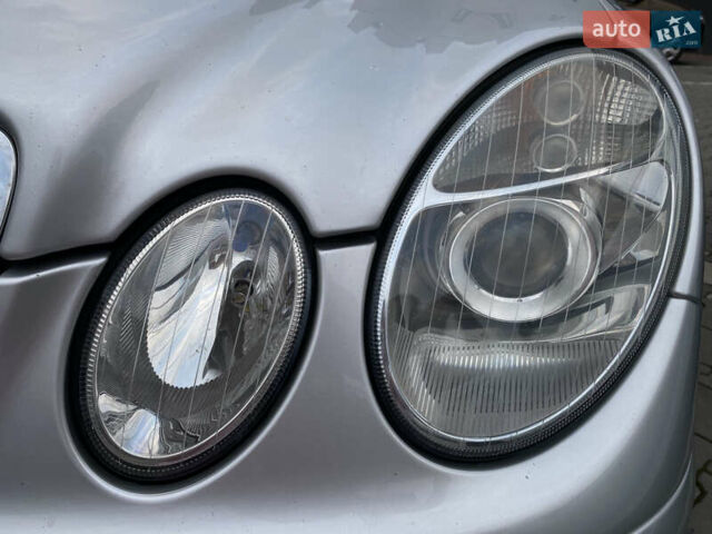 Серый Мерседес Е-Класс, объемом двигателя 2.2 л и пробегом 391 тыс. км за 6500 $, фото 7 на Automoto.ua