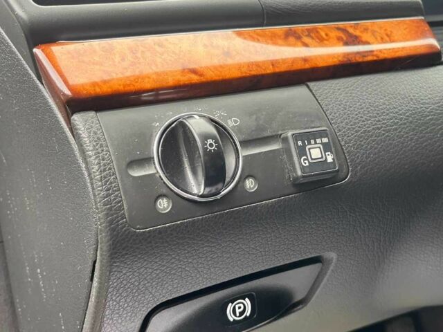 Серый Мерседес Е-Класс, объемом двигателя 3.2 л и пробегом 340 тыс. км за 6800 $, фото 17 на Automoto.ua