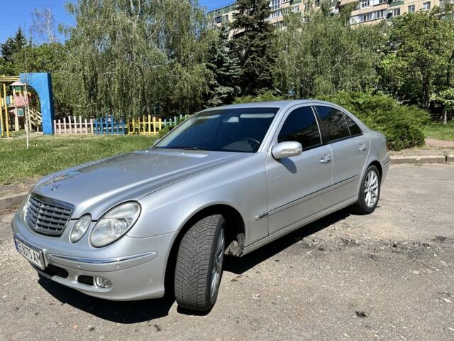 Серый Мерседес Е-Класс, объемом двигателя 1.8 л и пробегом 289 тыс. км за 6300 $, фото 1 на Automoto.ua