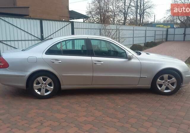 Сірий Мерседес Е-Клас, об'ємом двигуна 2.15 л та пробігом 244 тис. км за 4950 $, фото 2 на Automoto.ua