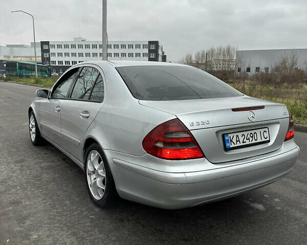 Сірий Мерседес Е-Клас, об'ємом двигуна 2.15 л та пробігом 200 тис. км за 5100 $, фото 5 на Automoto.ua